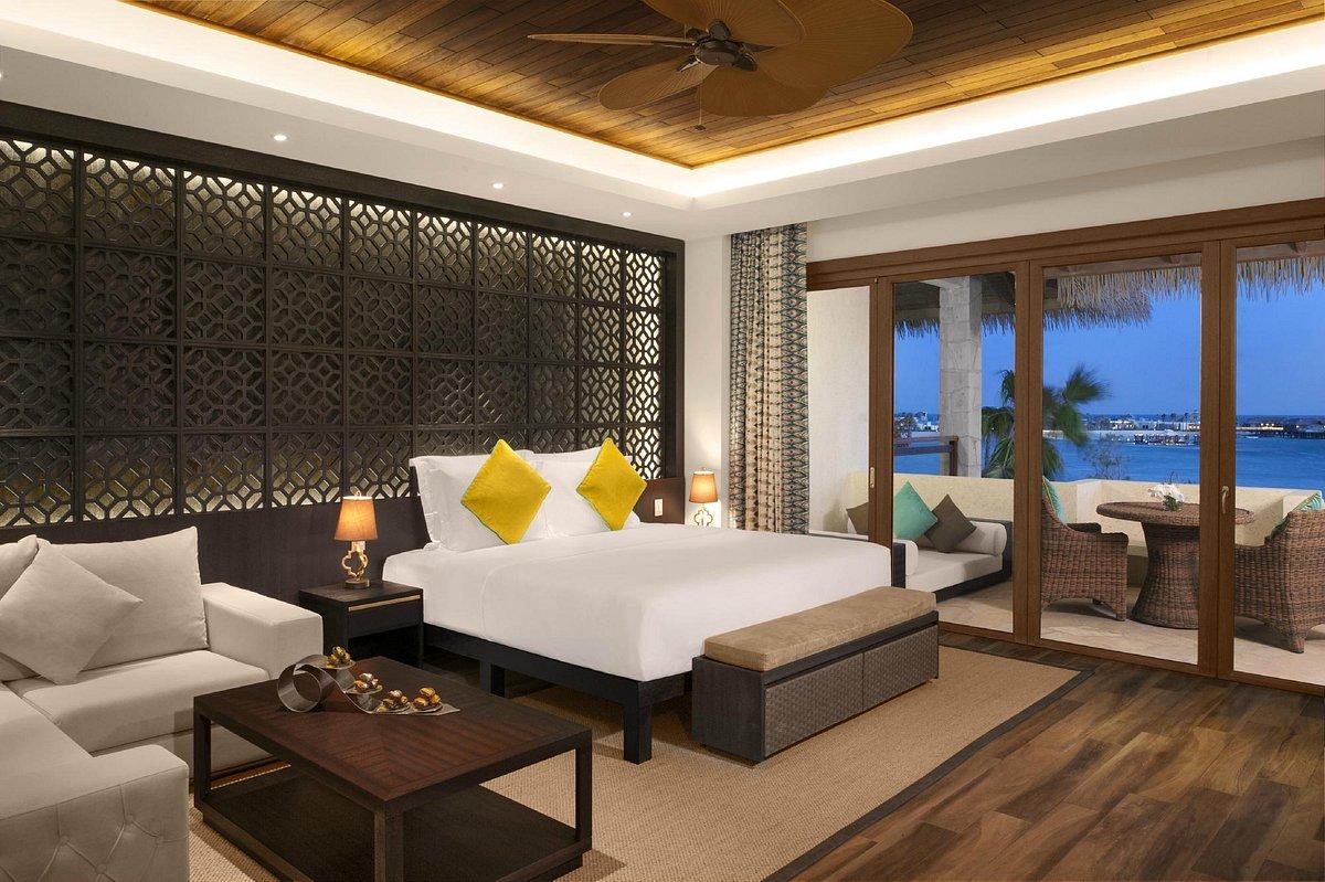 Banana Island Resort Doha by Anantara King Bedroom