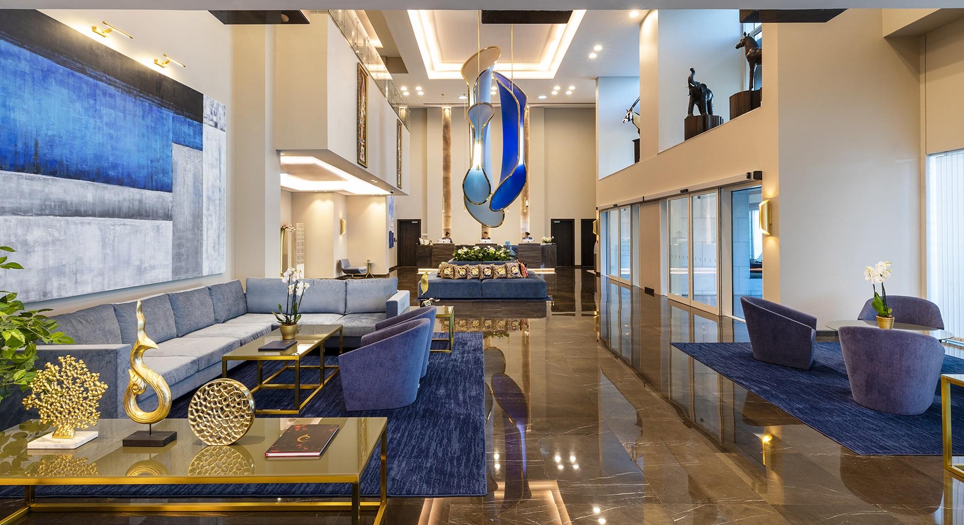 Centara West Bay Hotel & Residences Doha Lobby