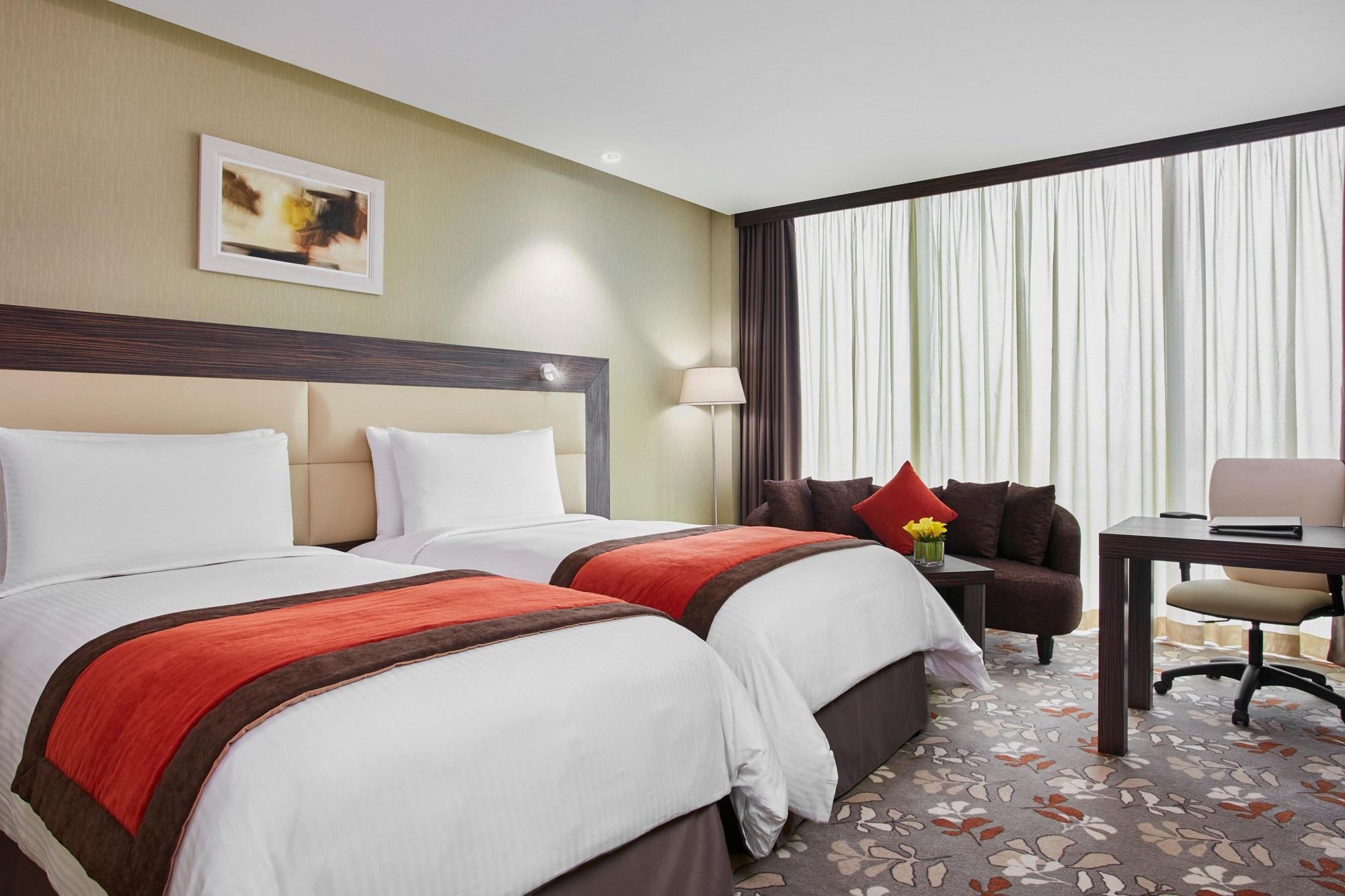 Crowne Plaza Kuwait Al Thuraya City Twin Bedroom