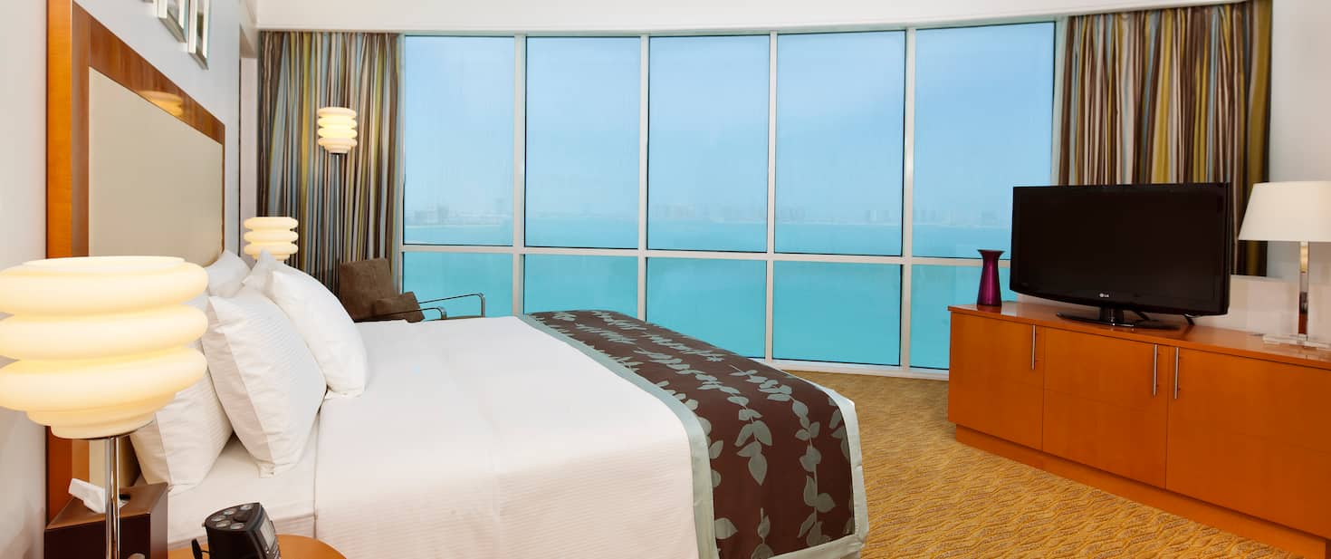 Hilton Doha Big Bedroom