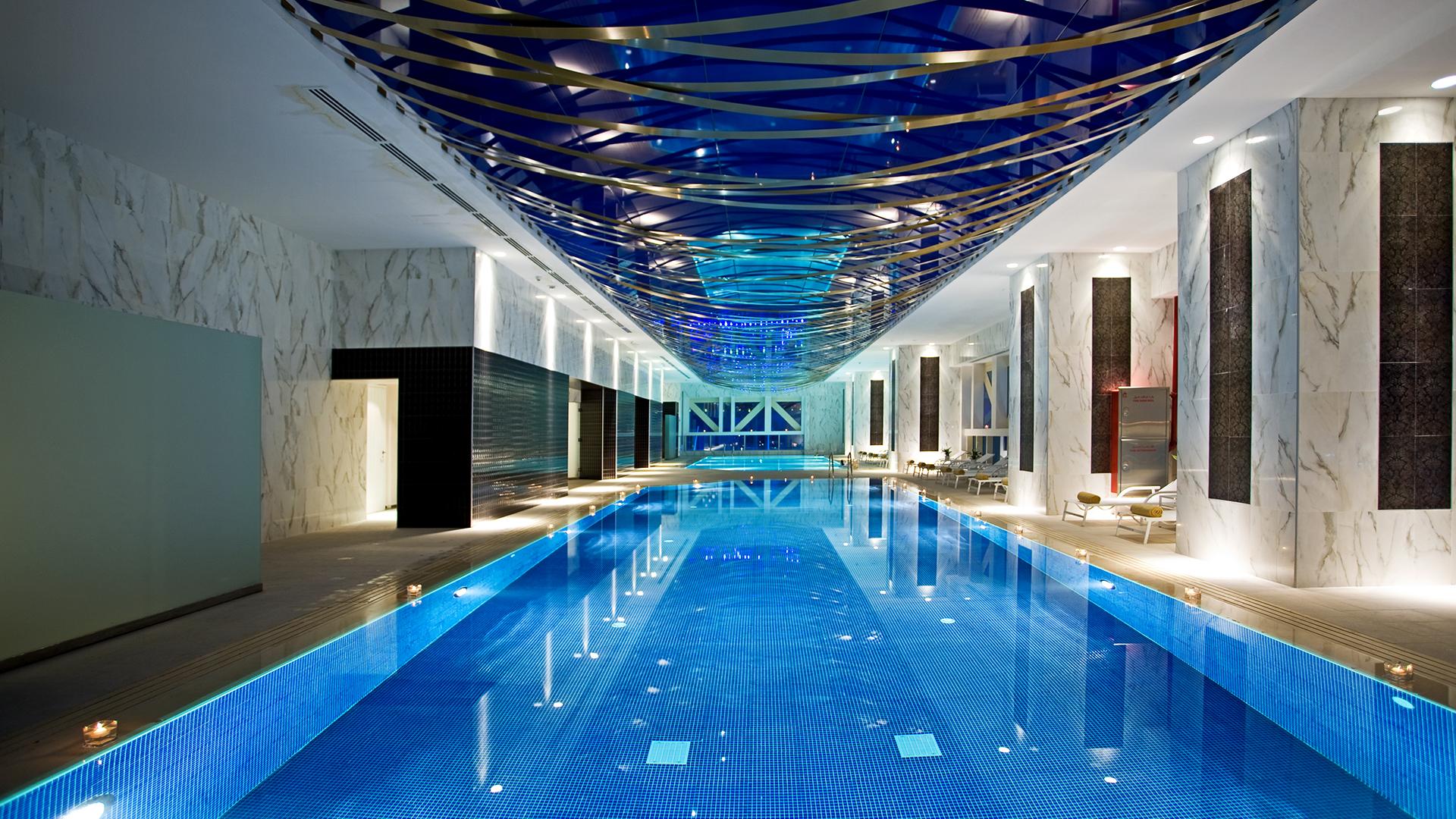 Kempinski Residences and Suites, Doha Swimming Pool