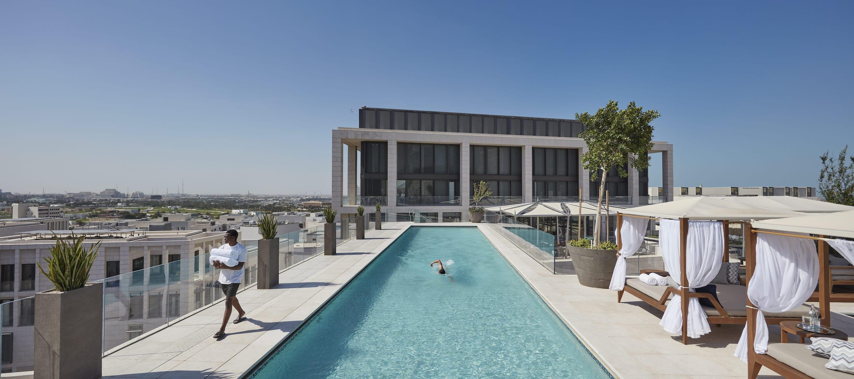 Mandarin Oriental, Doha Swimming Pool