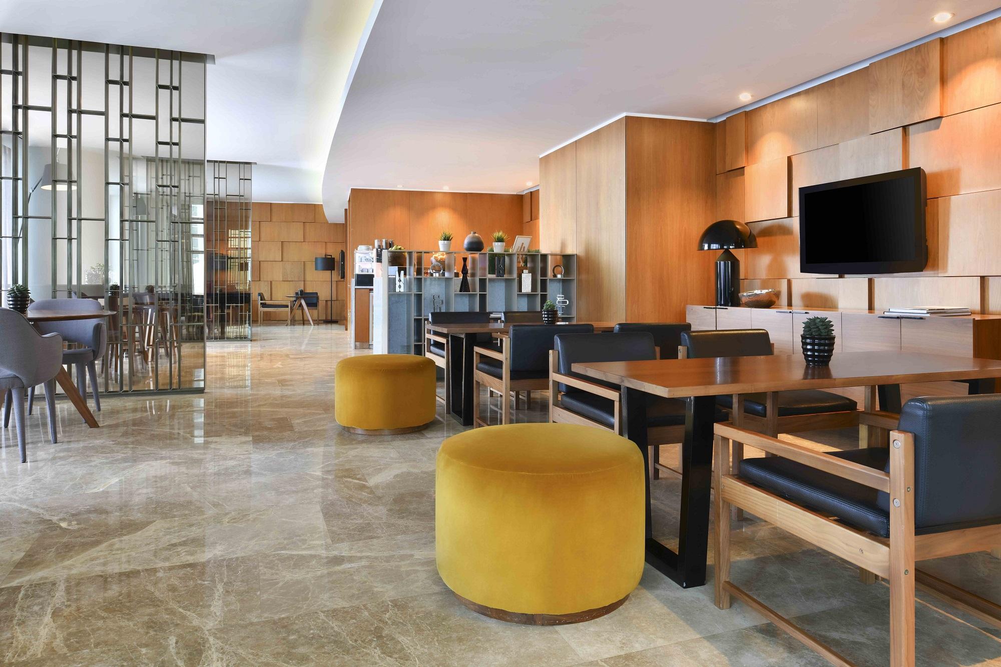 Marriott Marquis City Center Doha Hotel Executive Club Lounge Seating Area