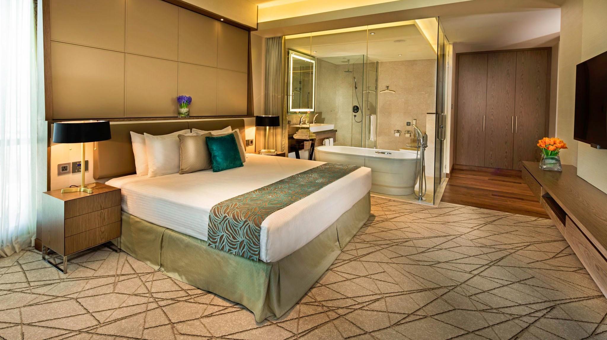 Millennium Plaza Doha King Bedroom