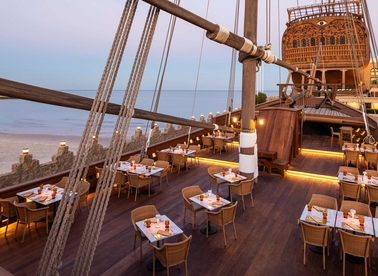 Radisson Blu Hotel, Kuwait Executive Club Lounge