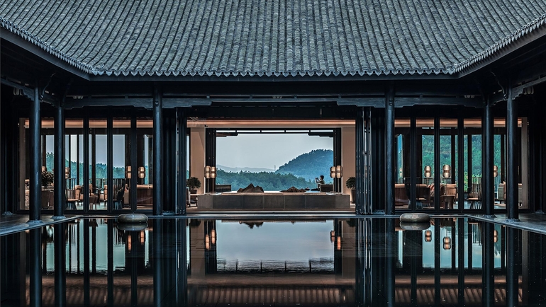 Top 10 Luxury Hotels with a Swimming Pool and Spa in China