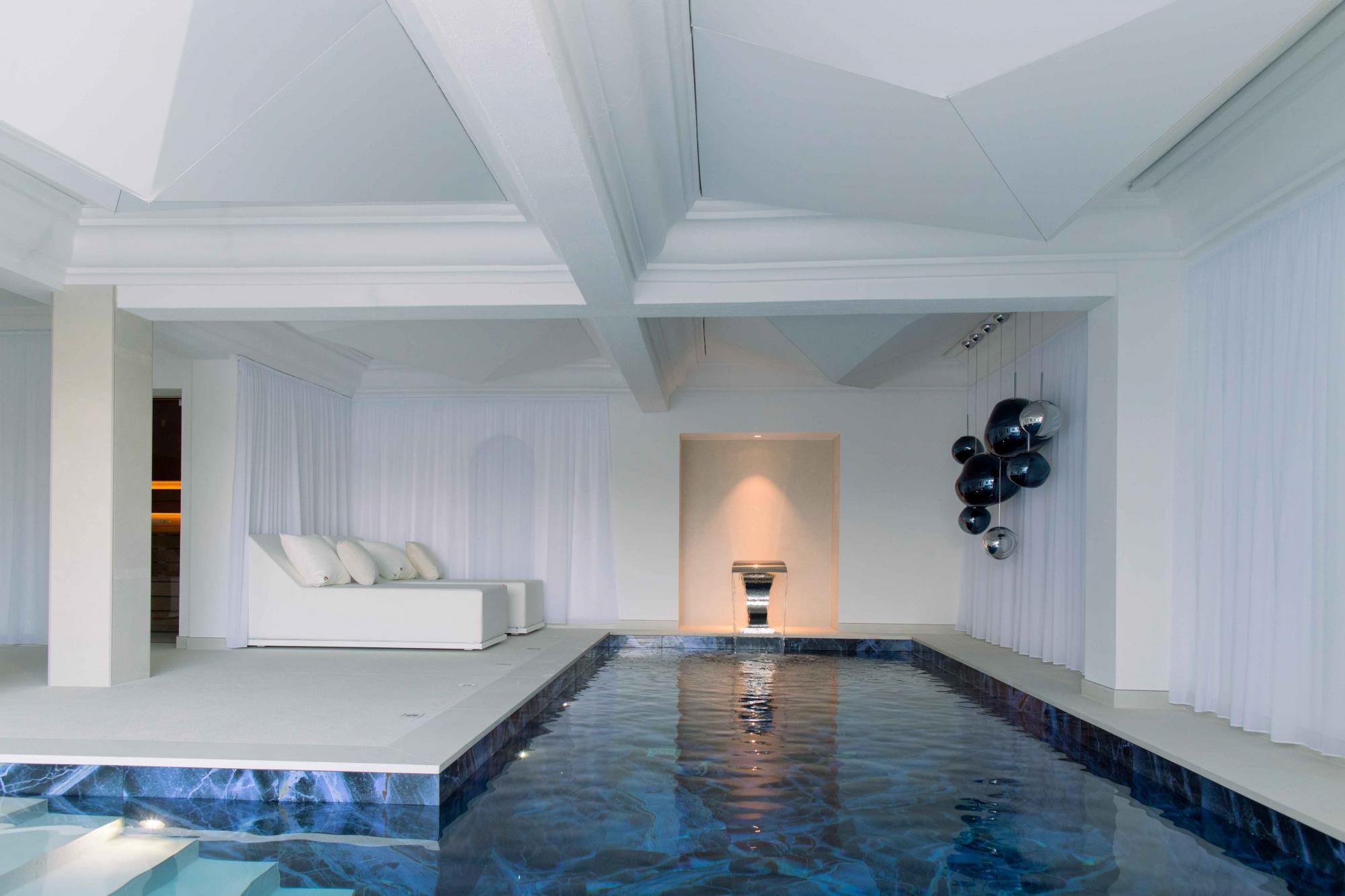 Top 10 Luxury Hotels with a Swimming Pool and Spa in France