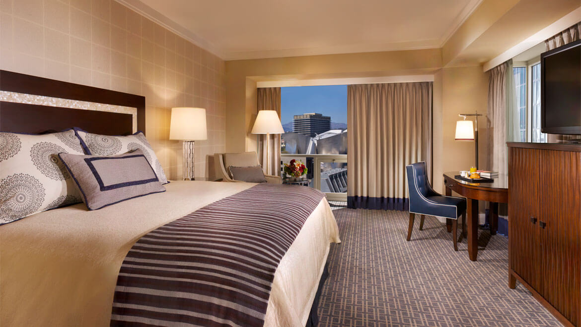 Omni Los Angeles Hotel at California Plaza Deluxe King Room