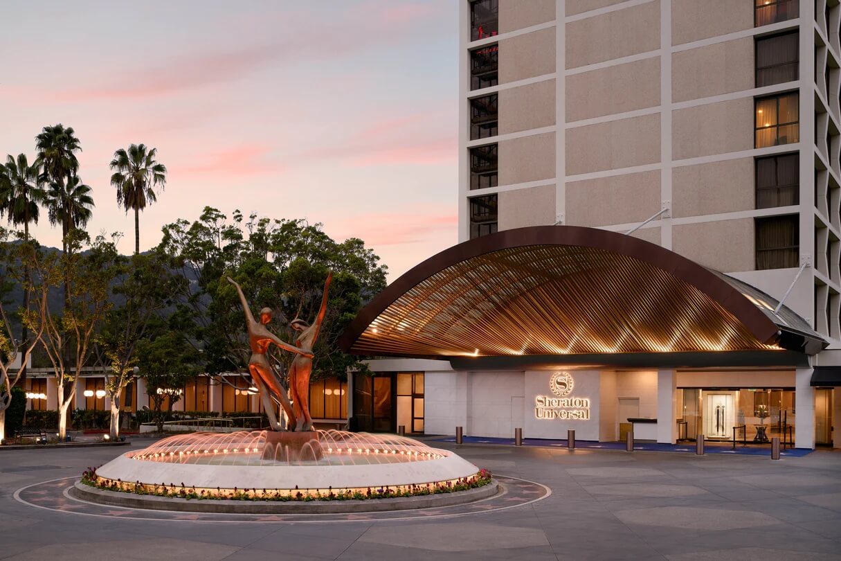 Sheraton Universal Hotel Executive Club Lounge Best Executive Club 