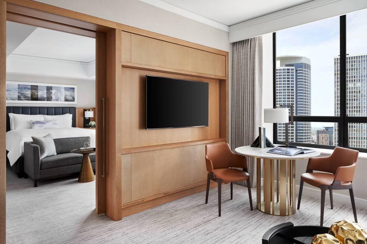 The Ritz-Carlton, Chicago Executive Suite