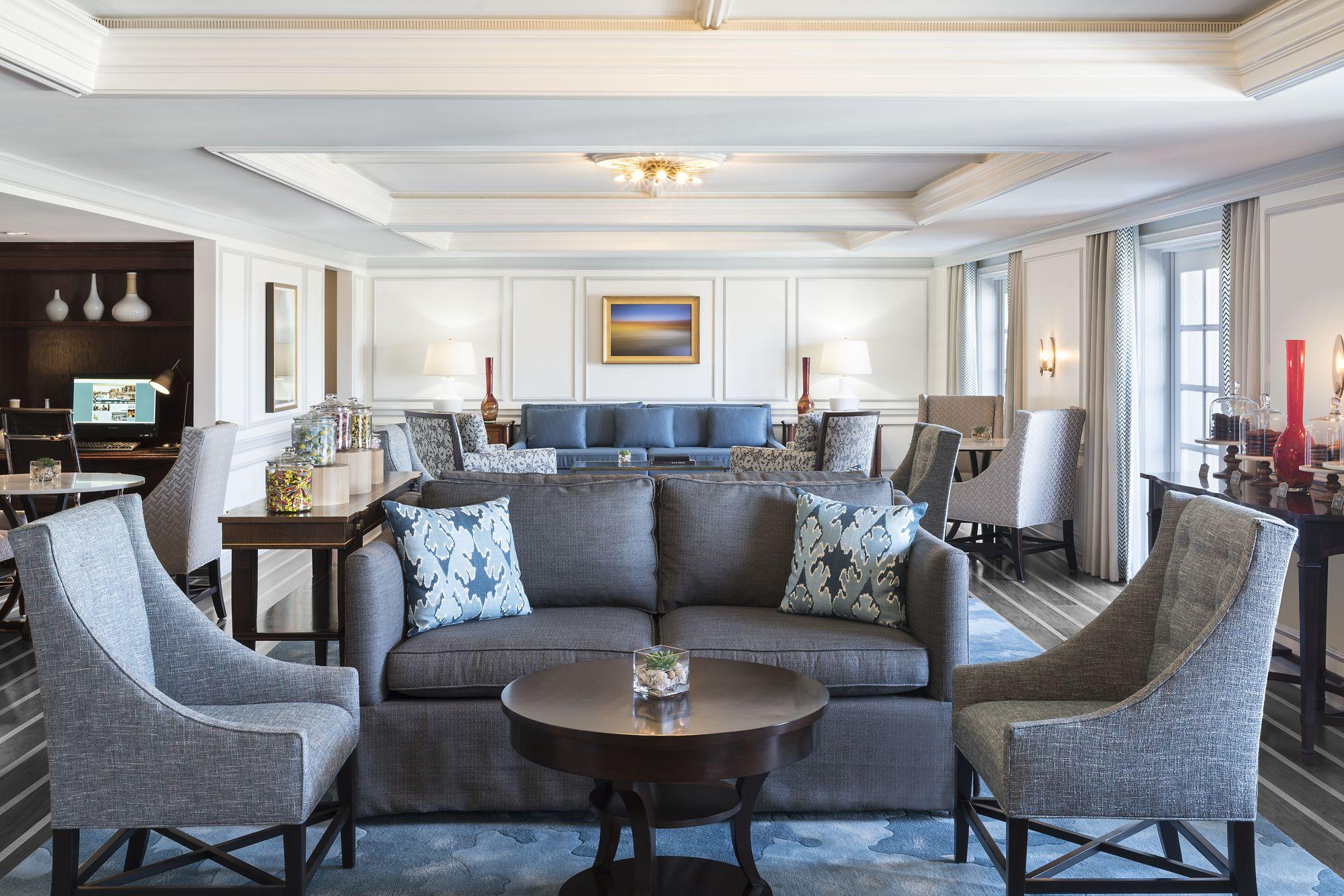 The 5 Best Hotel Executive Club Lounges in Los Angeles