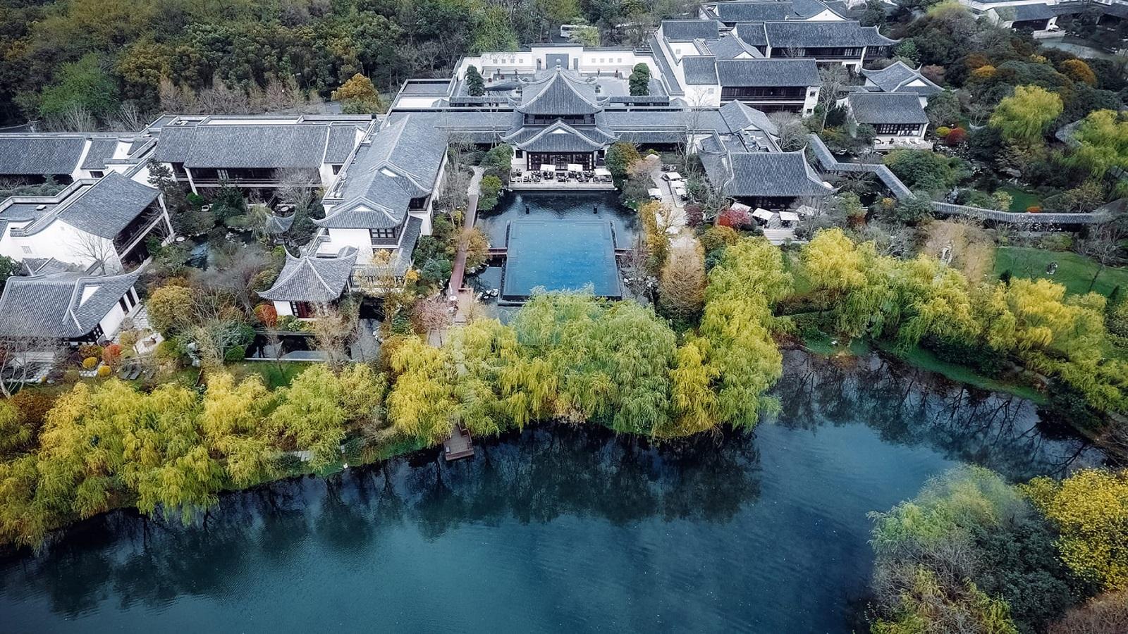 Four Seasons Hangzhou at West Lake Exterior