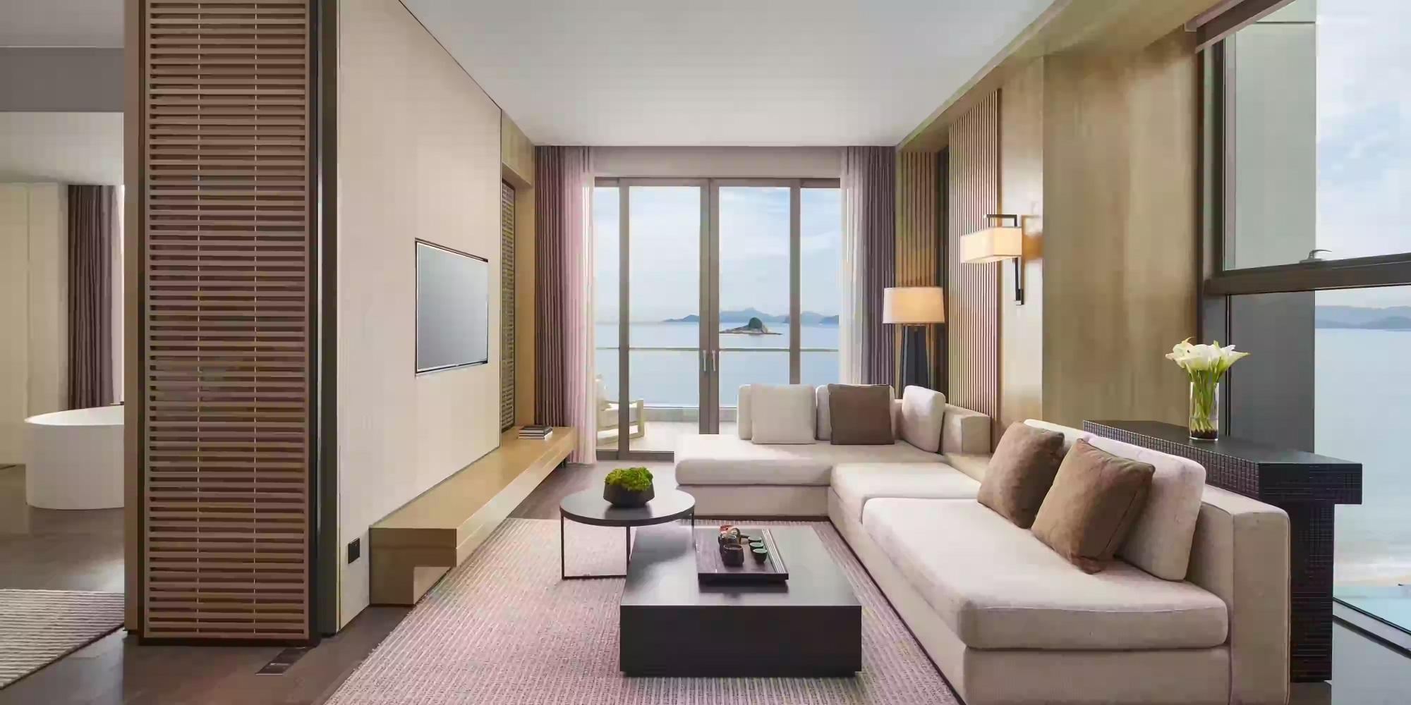 InterContinental Shenzhen Dameisha Resort 1 King 1 Bed 1 Bedroom Club Ocean View Suite