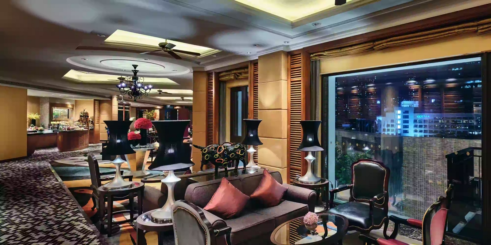 InterContinental Shenzhen Executive Club Lounge Indoor Overview