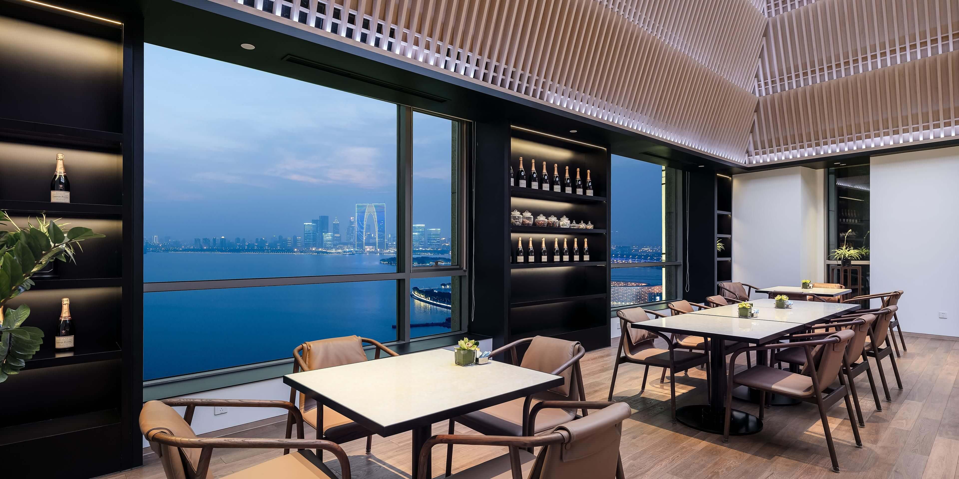 InterContinental Suzhou Executive Club Lounge Table Seating