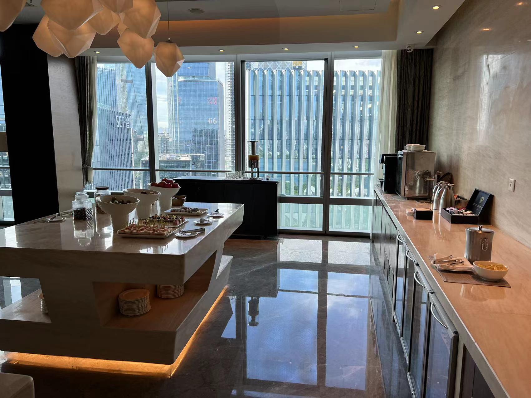 JW Marriott Hotel Shenzhen Bao'an Executive Club Lounge Food Area