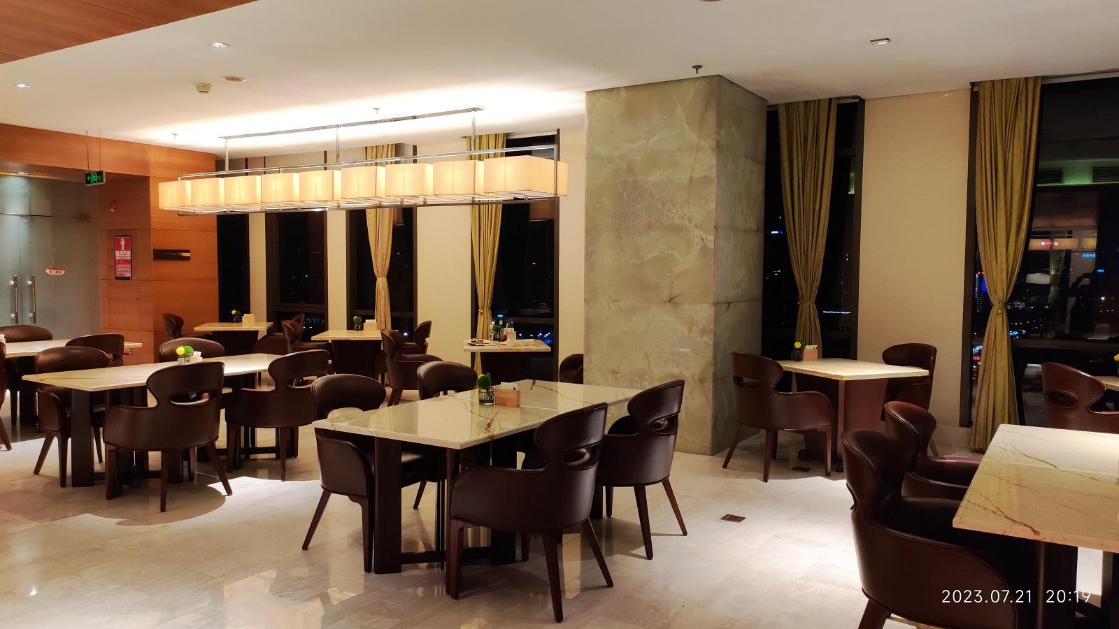 JW Marriott Hotel Shenzhen Executive Club Lounge Dining Tables