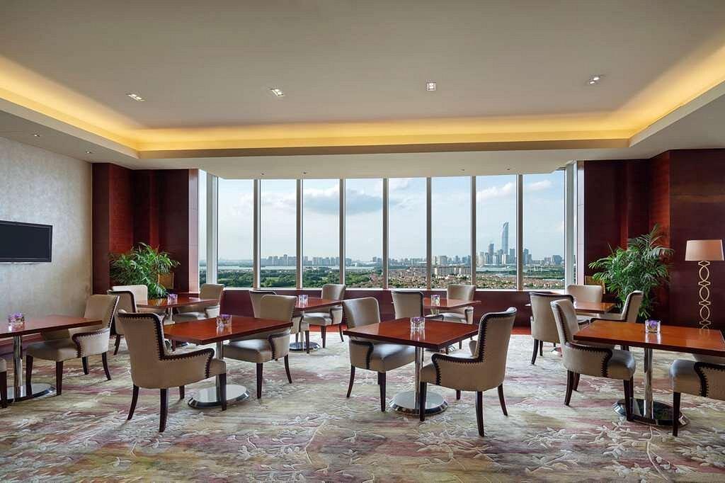 Kempinski Hotel Suzhou Executive Club Lounge Table Seating