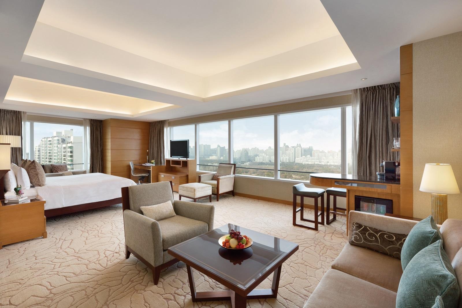 Kerry Hotel Pudong Shanghai Club Premier Parkview Room