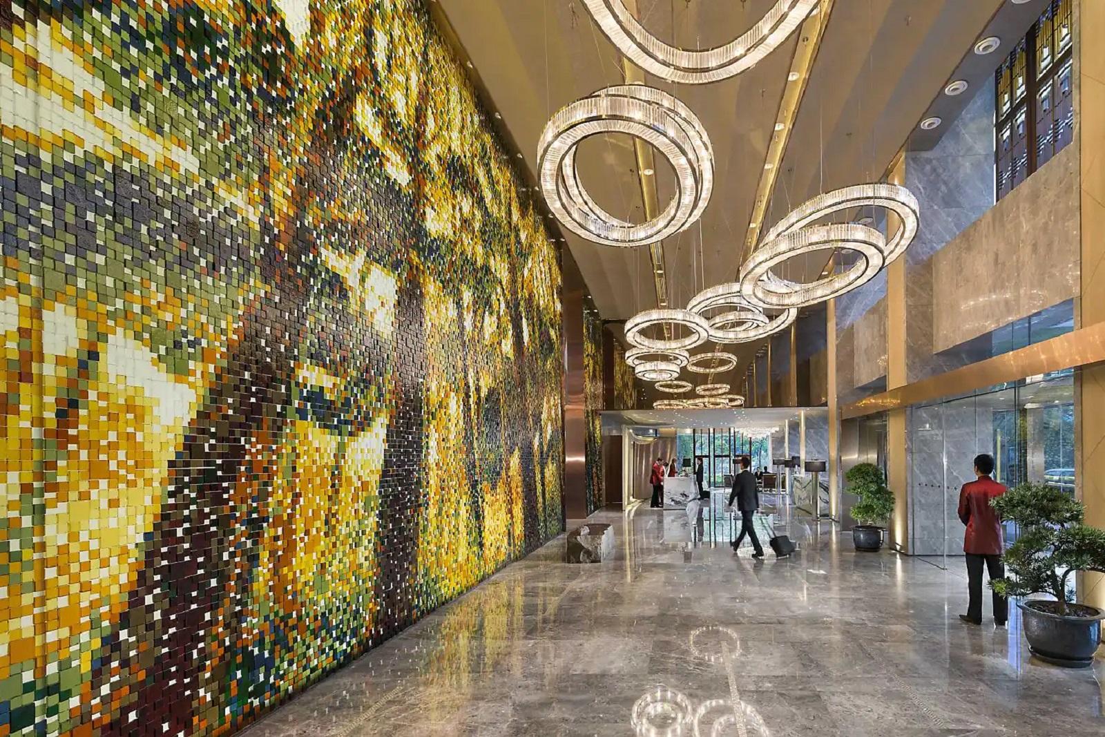 Mandarin Oriental Pudong, Shanghai Lobby