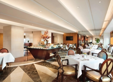 Pudong Shangri-La, Shanghai Executive Club Lounge
