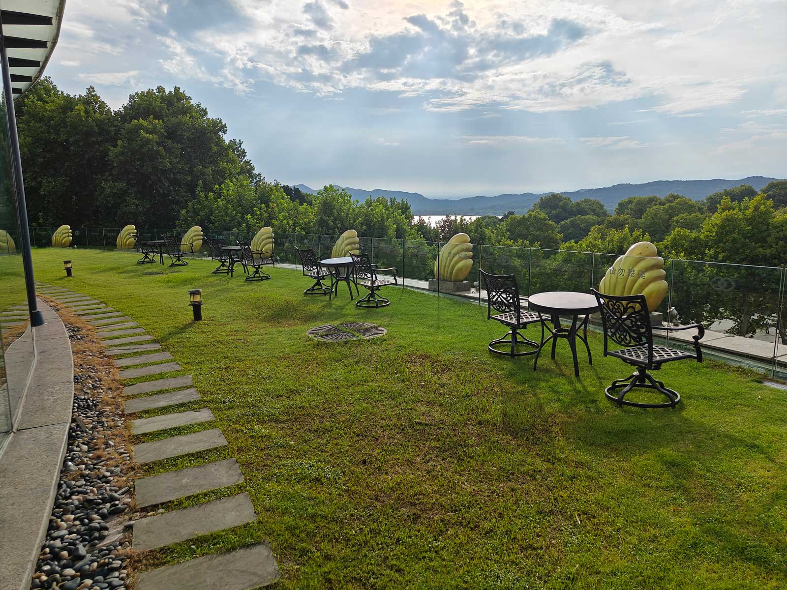 Sofitel Hangzhou Westlake Executive Club Lounge Outdoor