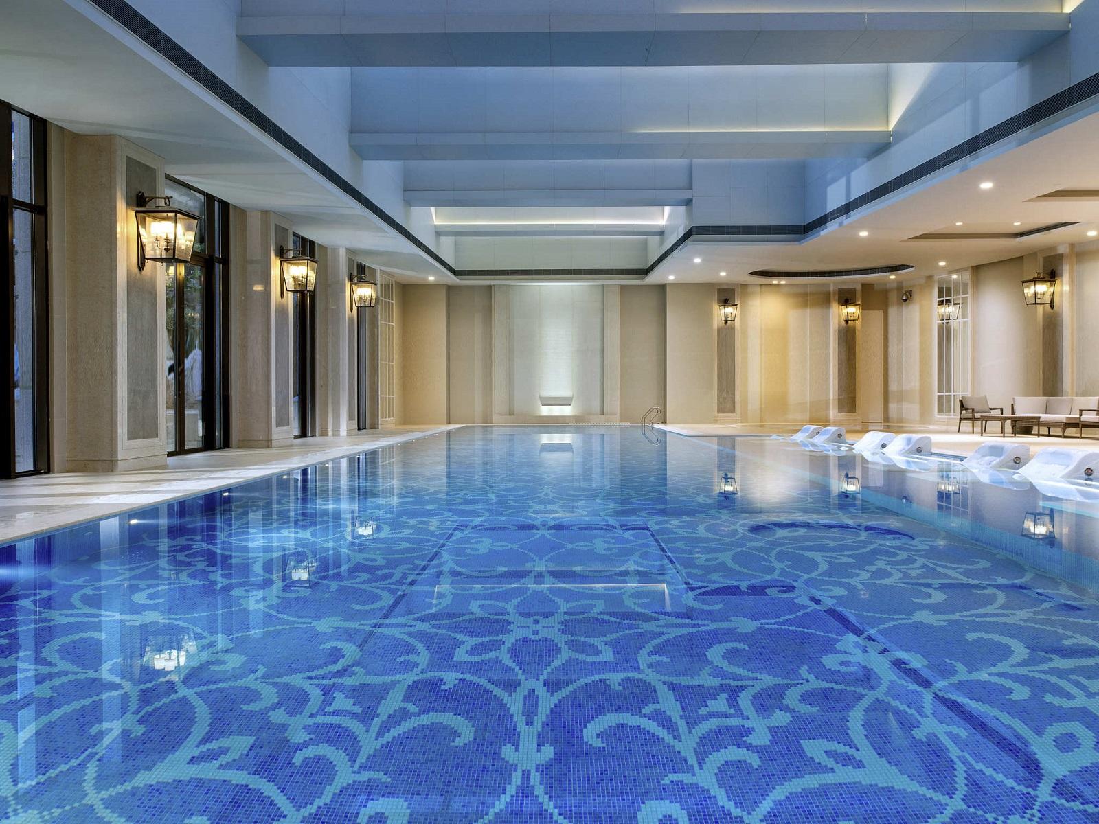 Sofitel Shanghai Hongqiao Swimming Pool