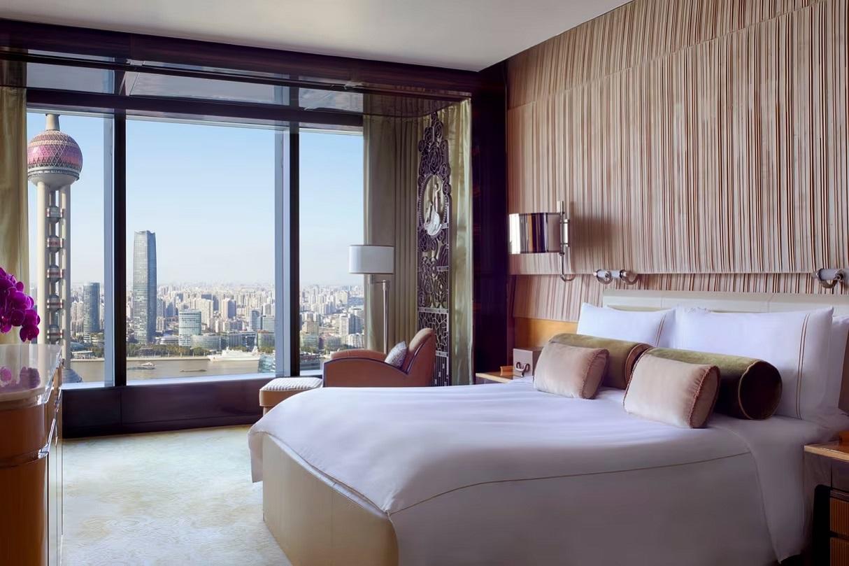 The Ritz-Carlton Shanghai, Pudong Pearl Tower View Suite
