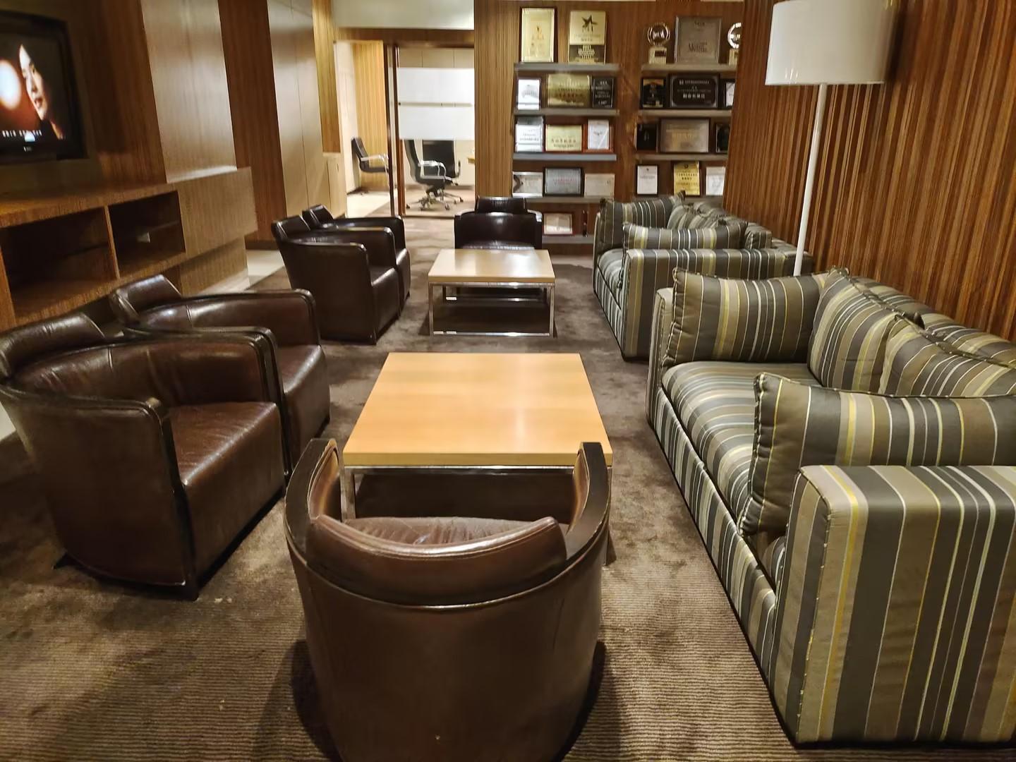 The Westin Shenzhen Nanshan Executive Club Lounge Seating