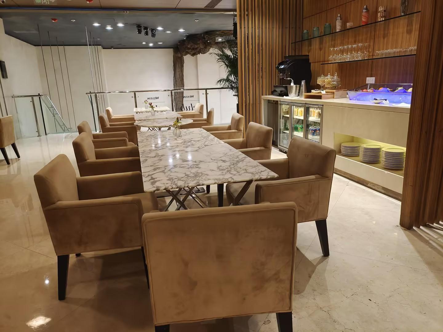 The Westin Shenzhen Nanshan Executive Club Lounge Table Seating
