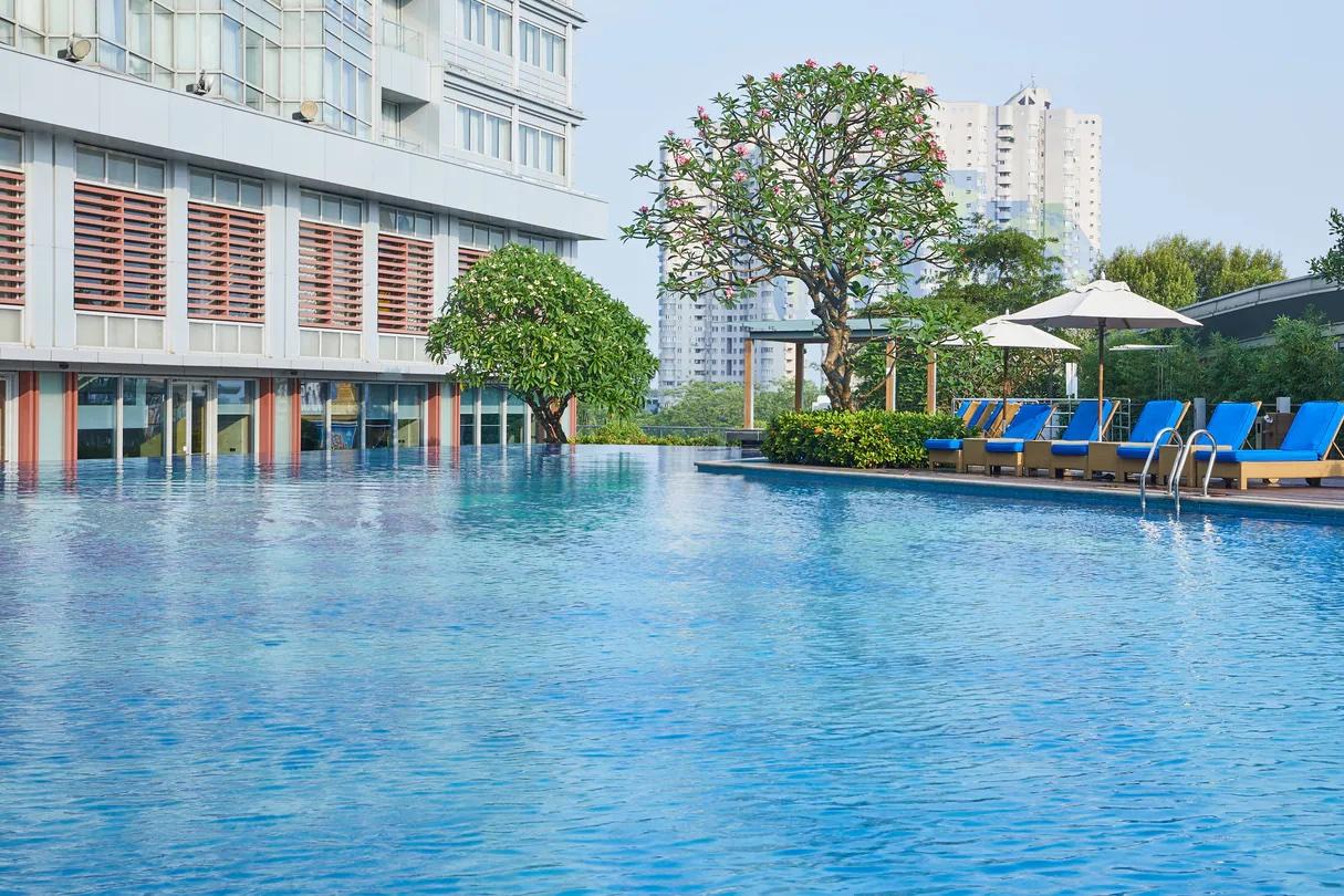 The Westin Shenzhen Nanshan Outdoor Pool