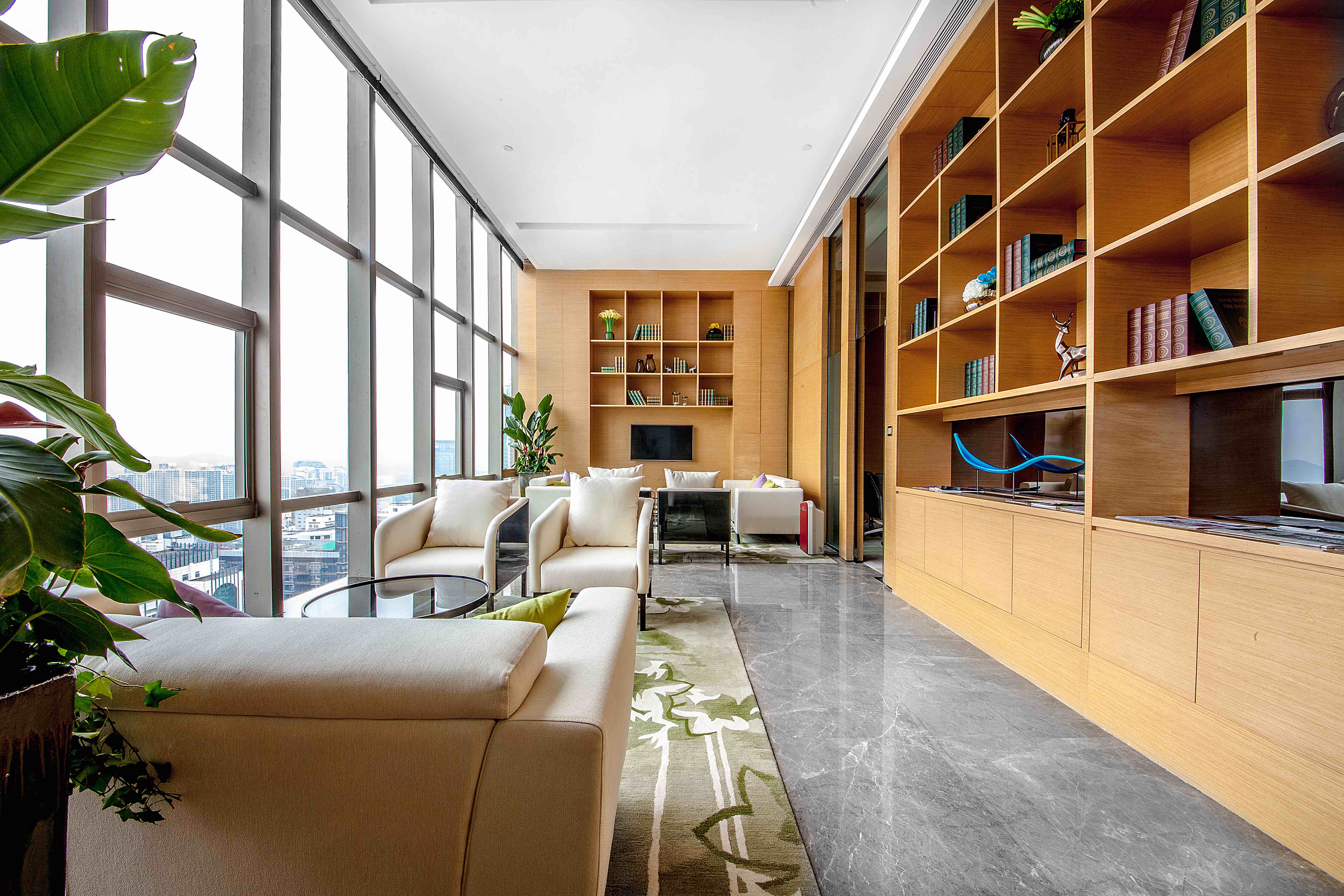 Wyndham Grand Shenzhen Executive Club Lounge Sofa Area