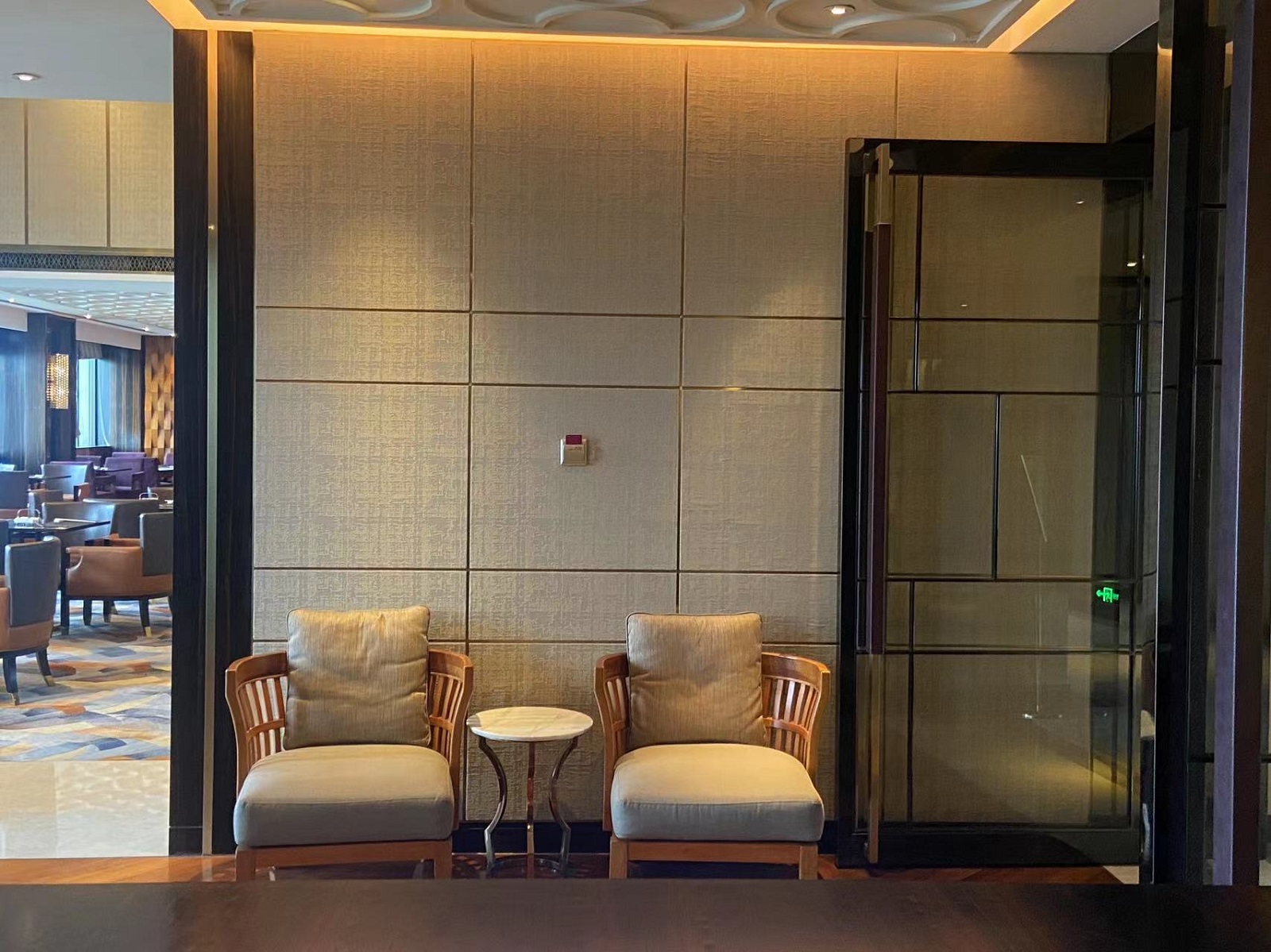 Crowne Plaza Guangzhou Zengcheng Executive Club Lounge Seating