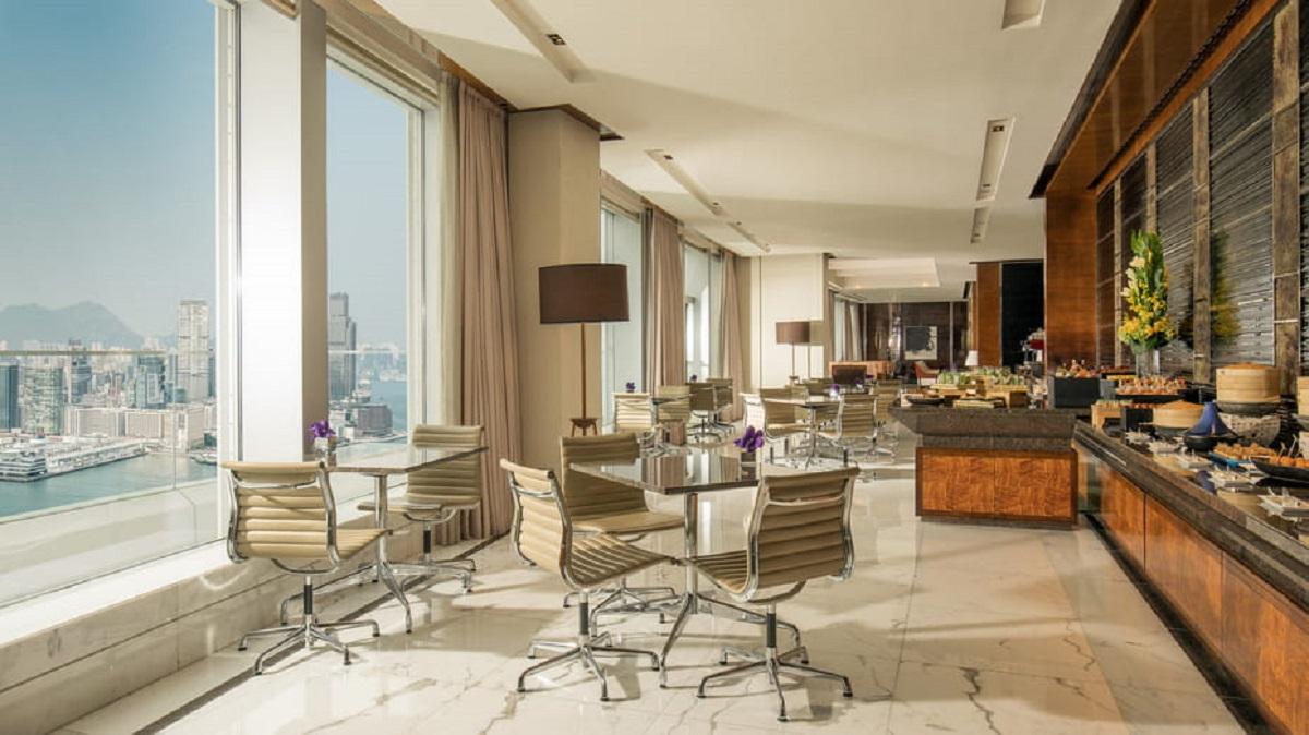 Four Seasons Hotel Hong Kong Executive Club Lounge Overview