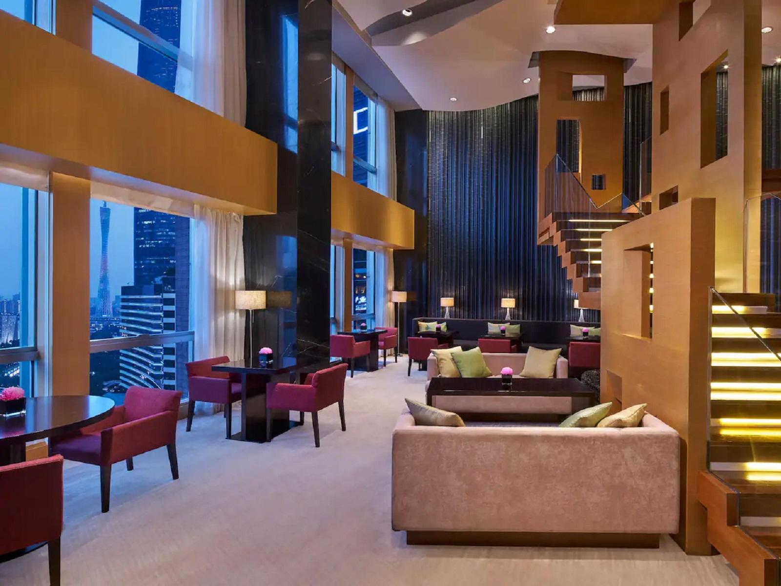 Grand Hyatt Guangzhou Executive Club Lounge Overview