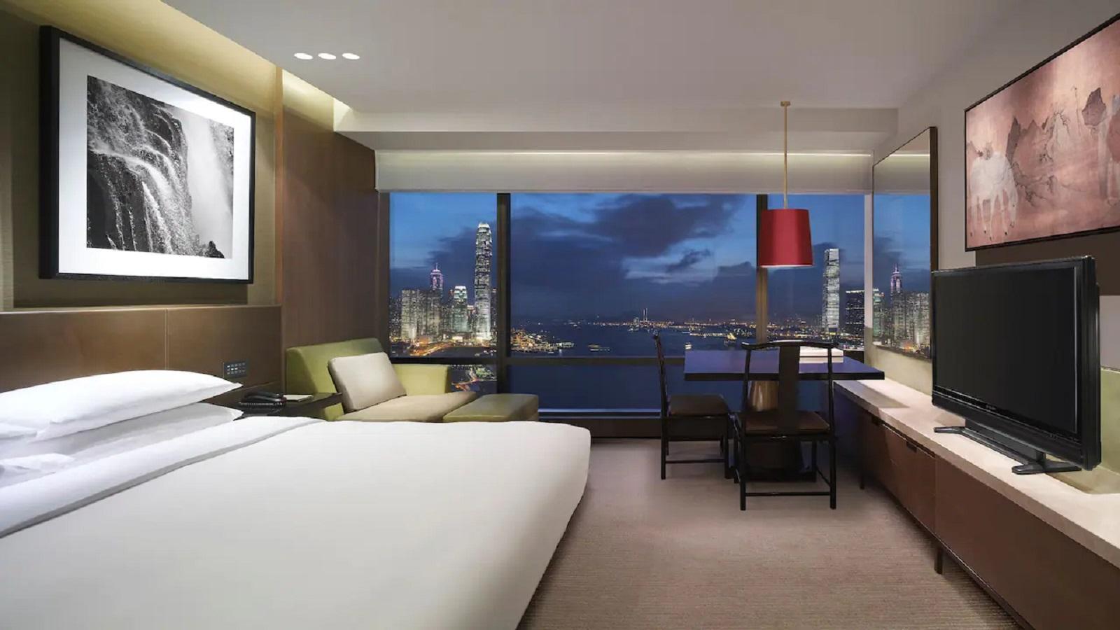 Grand Hyatt Hong Kong King Bed Harbour