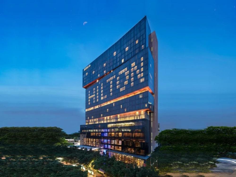 Hilton Guangzhou Tianhe Exterior