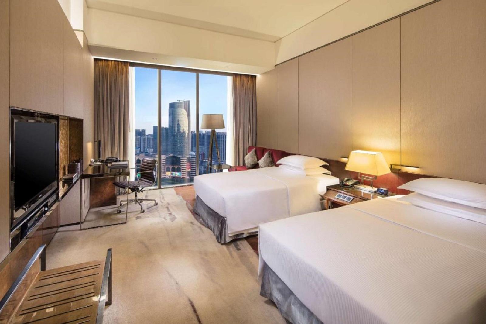 Hilton Guangzhou Tianhe Twin Bedroom