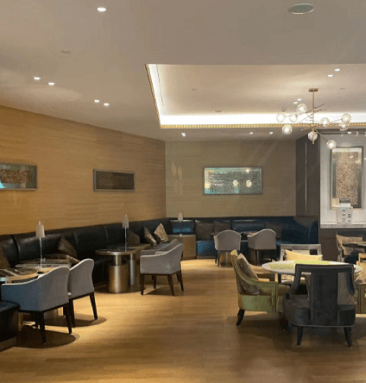 InterContinental Shanghai Jing'An Executive Club Lounge Overview