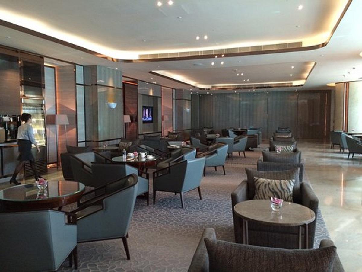 JW Marriott Hotel Macau Executive Club Lounge Tables