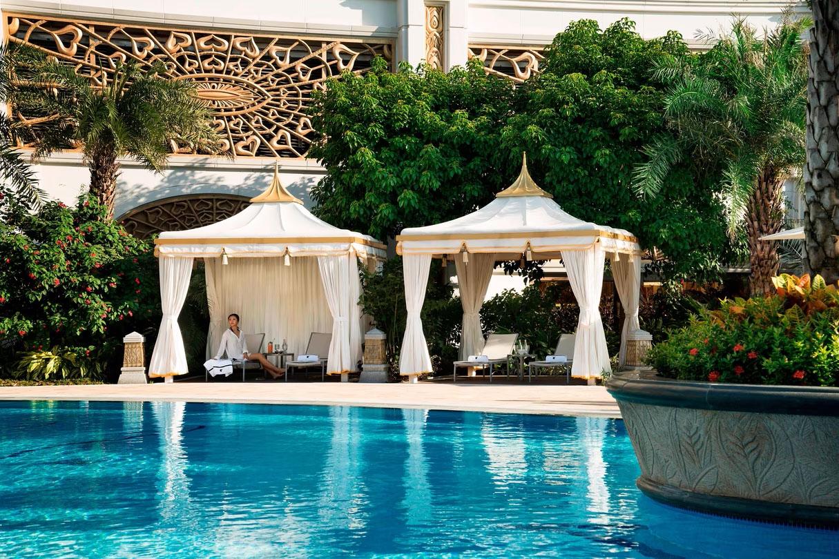 JW Marriott Hotel Macau Swimming Pool