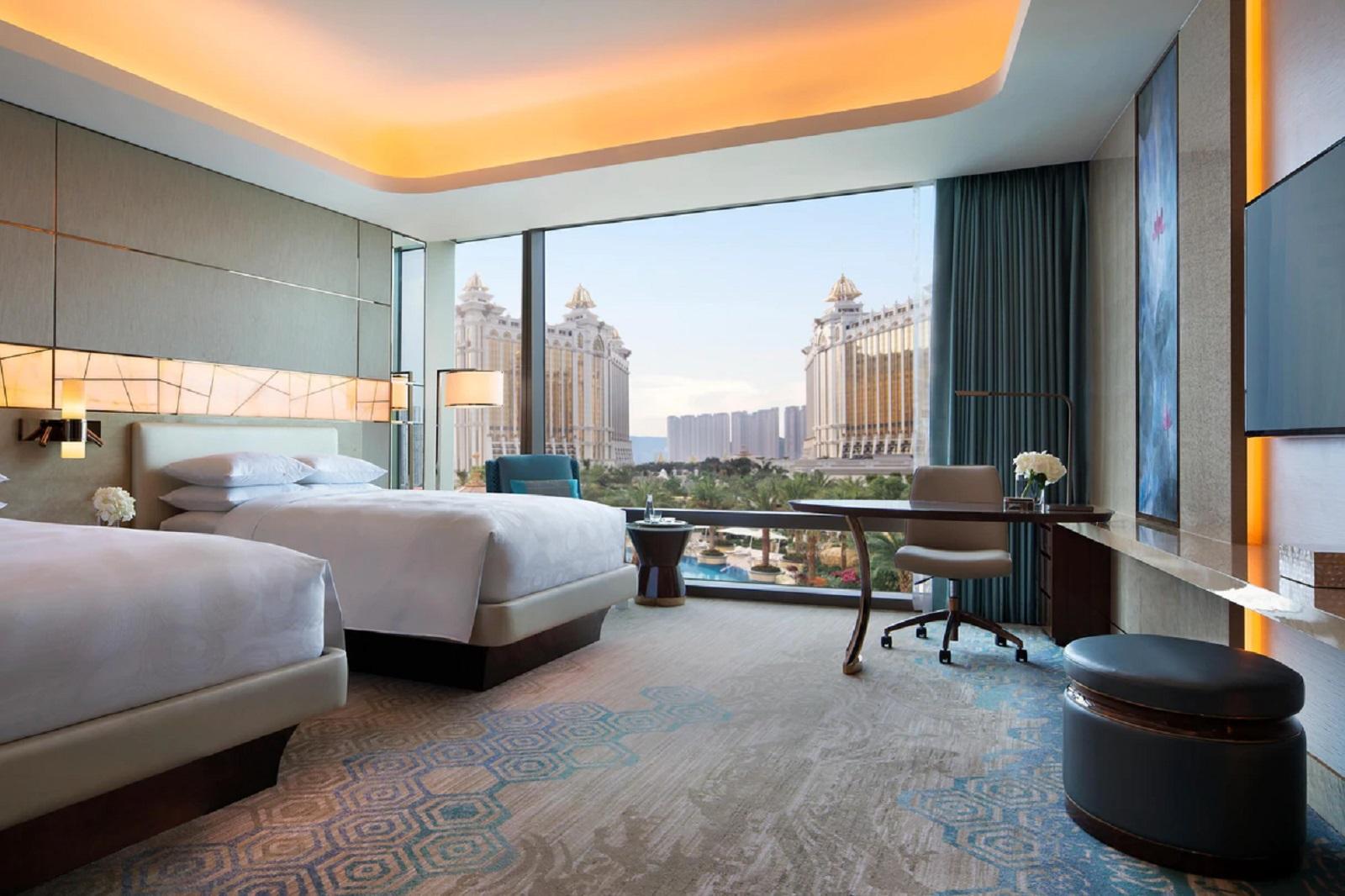 JW Marriott Hotel Macau Twin Bedroom