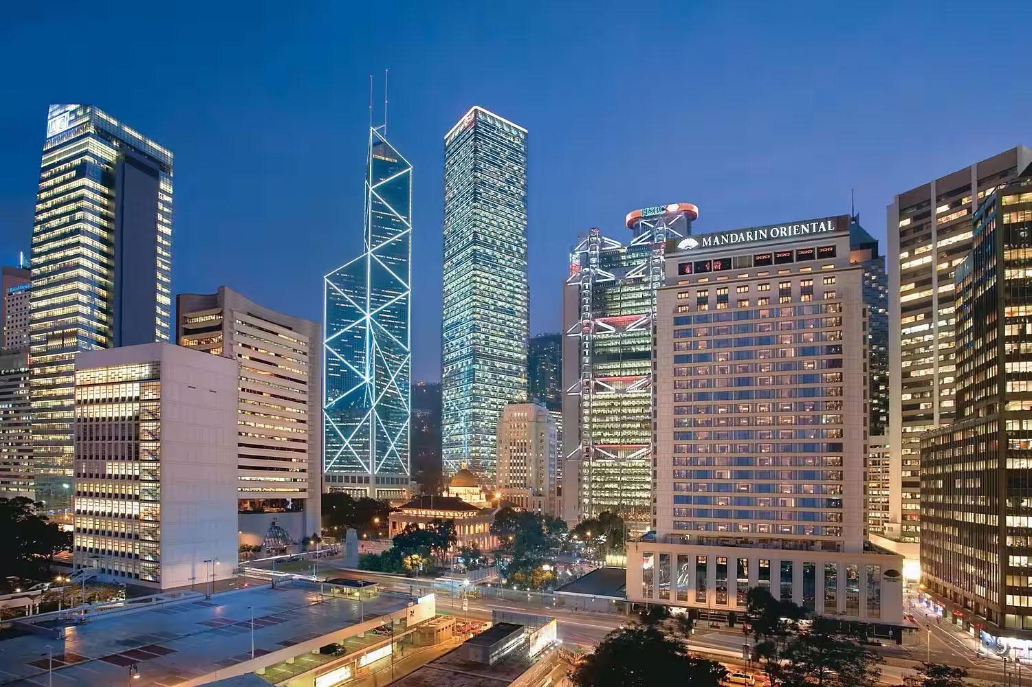 Mandarin Oriental, Hong Kong Exterior