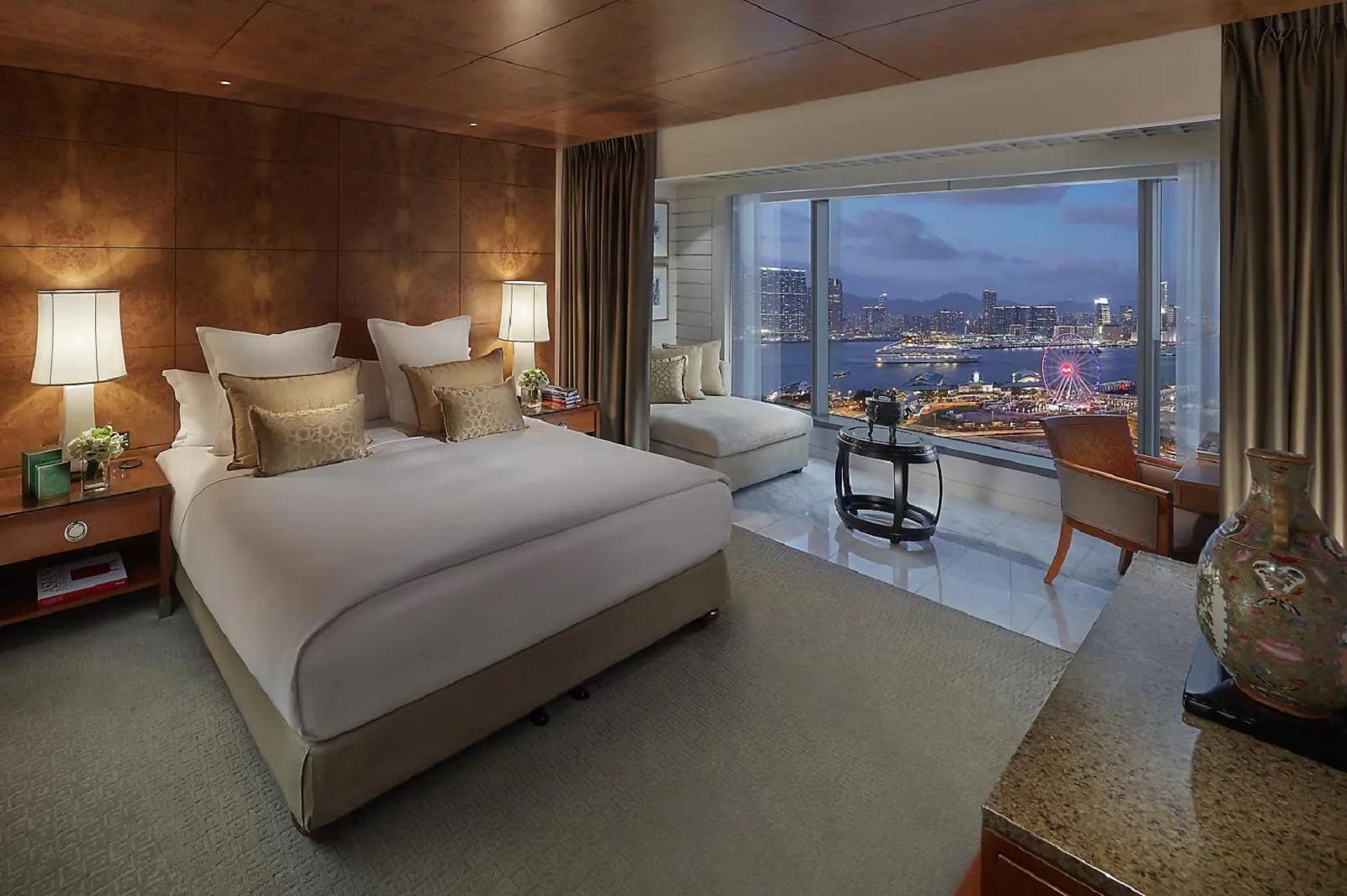 Mandarin Oriental, Hong Kong Harbour View Room