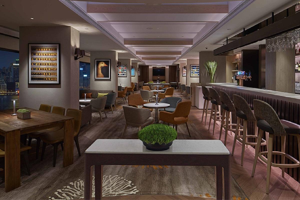 New World Millennium Hong Kong Hotel Executive Club Lounge Bar