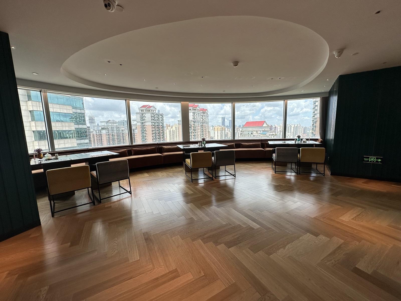 Pullman Shanghai Skyway Hotel  Executive Club Lounge Dining Tables