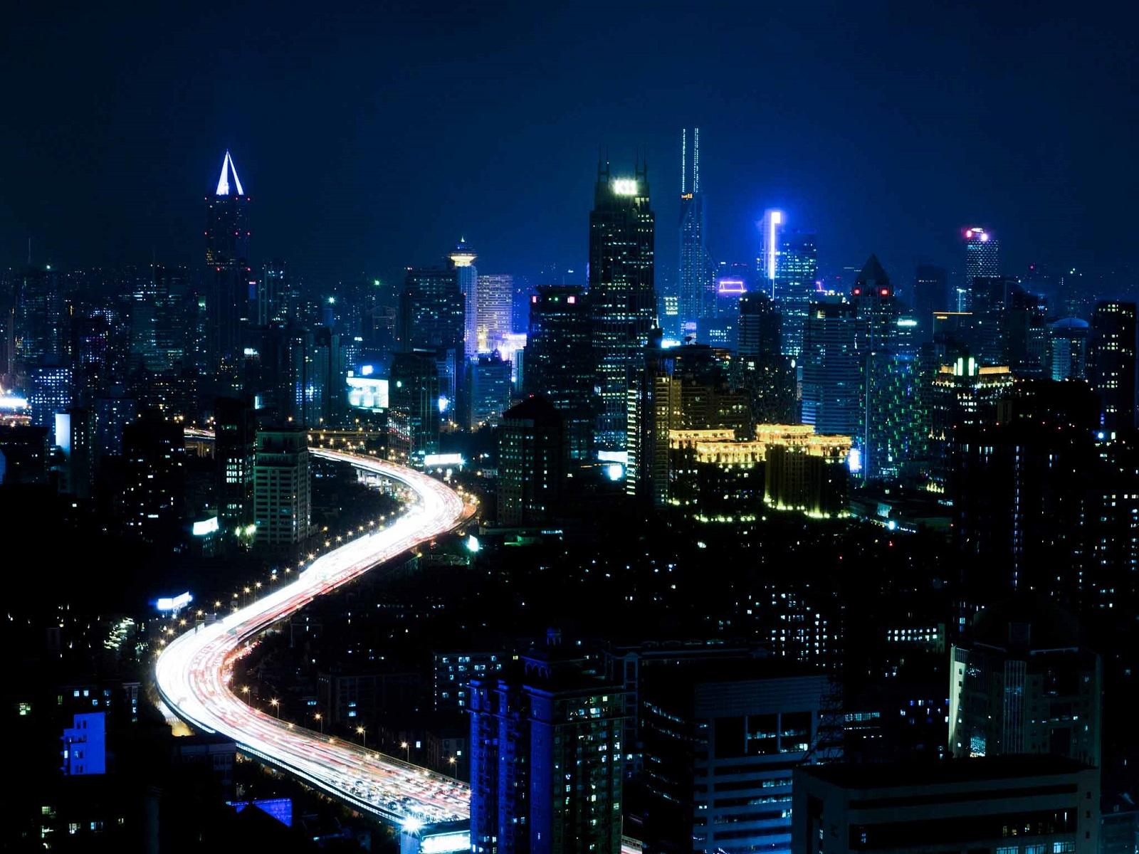 Pullman Shanghai Skyway Hotel Exterior