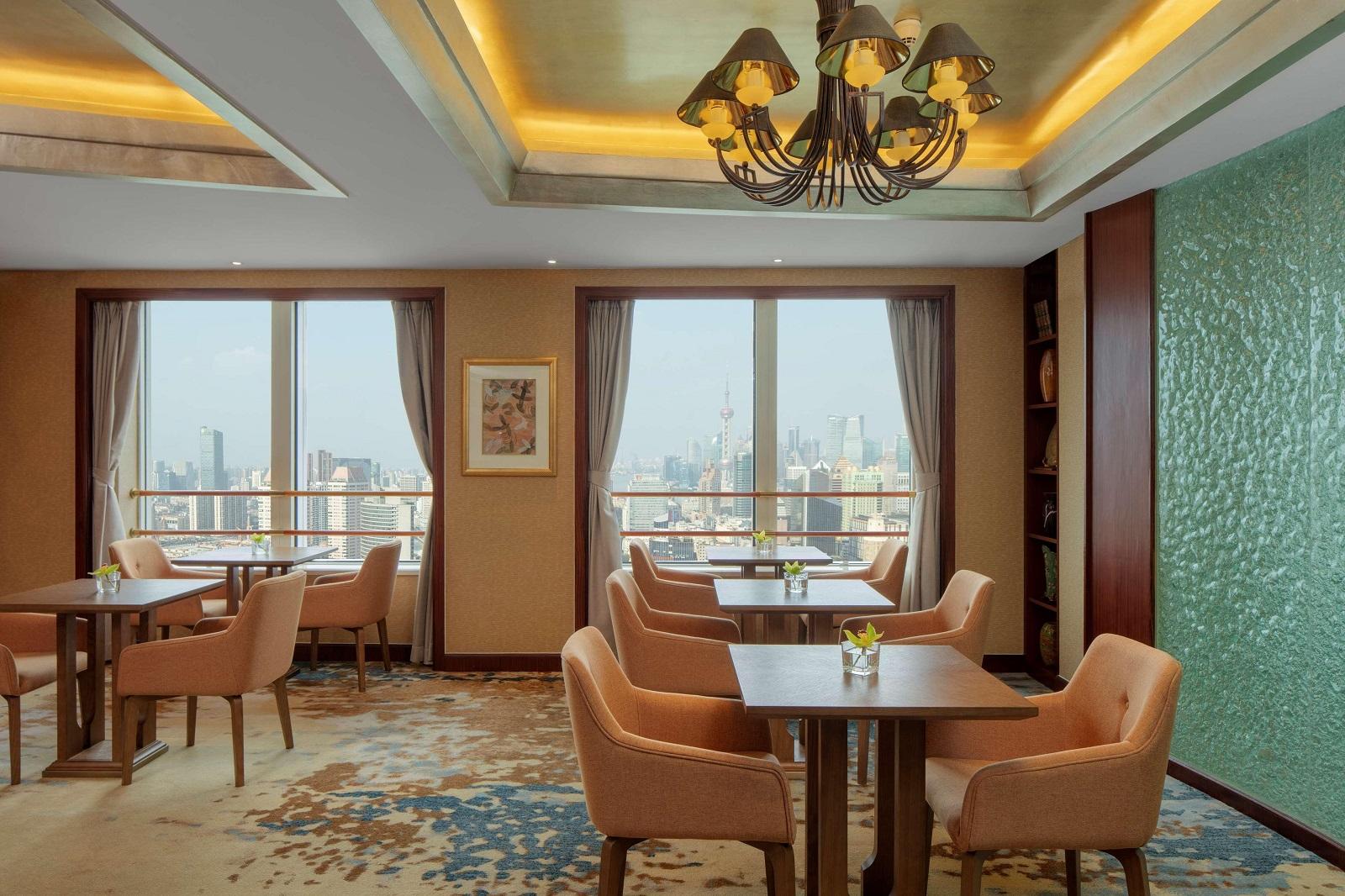 Radisson Blu Hotel Shanghai New World Executive Club Lounge View