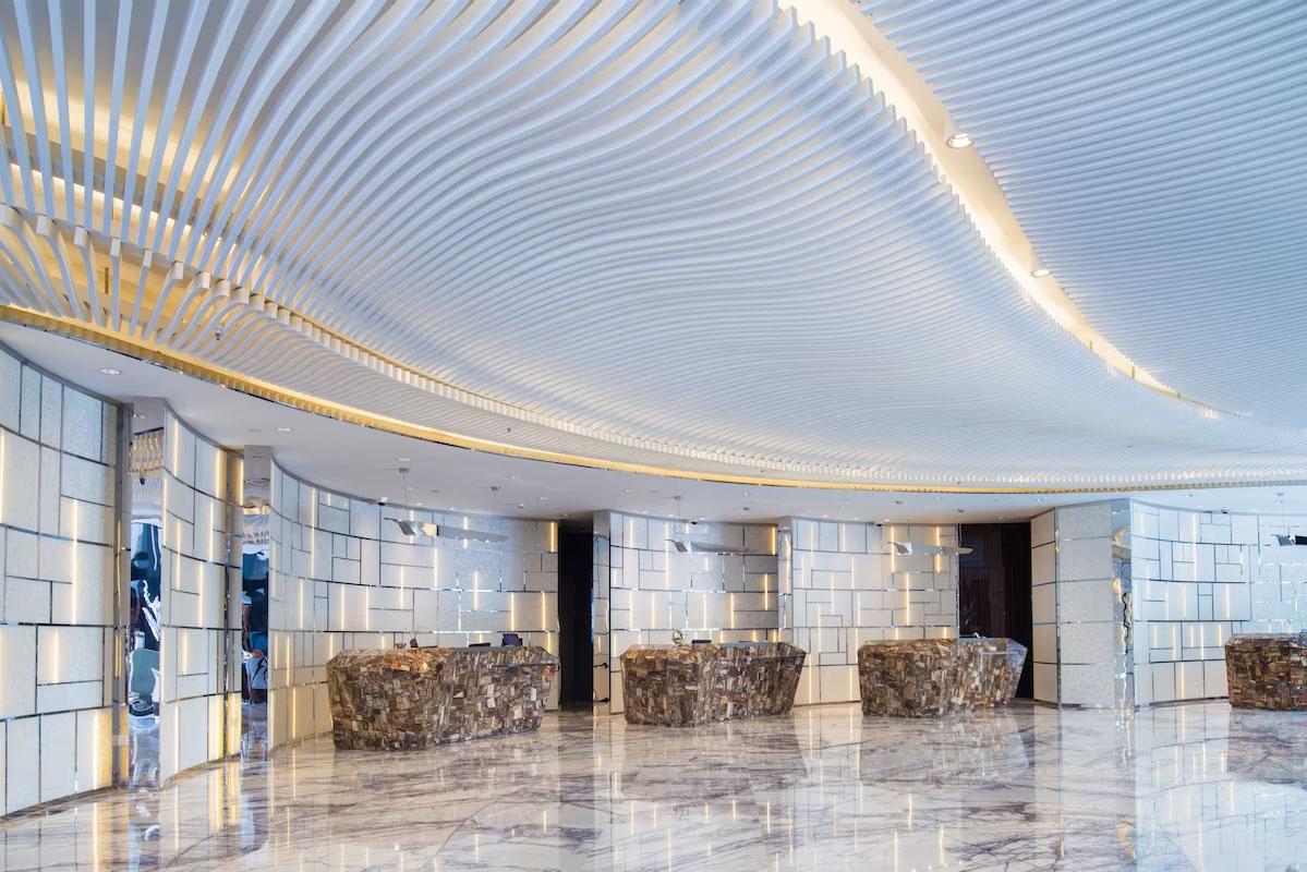 Radisson Collection Hotel, Yangtze Shanghai Lobby