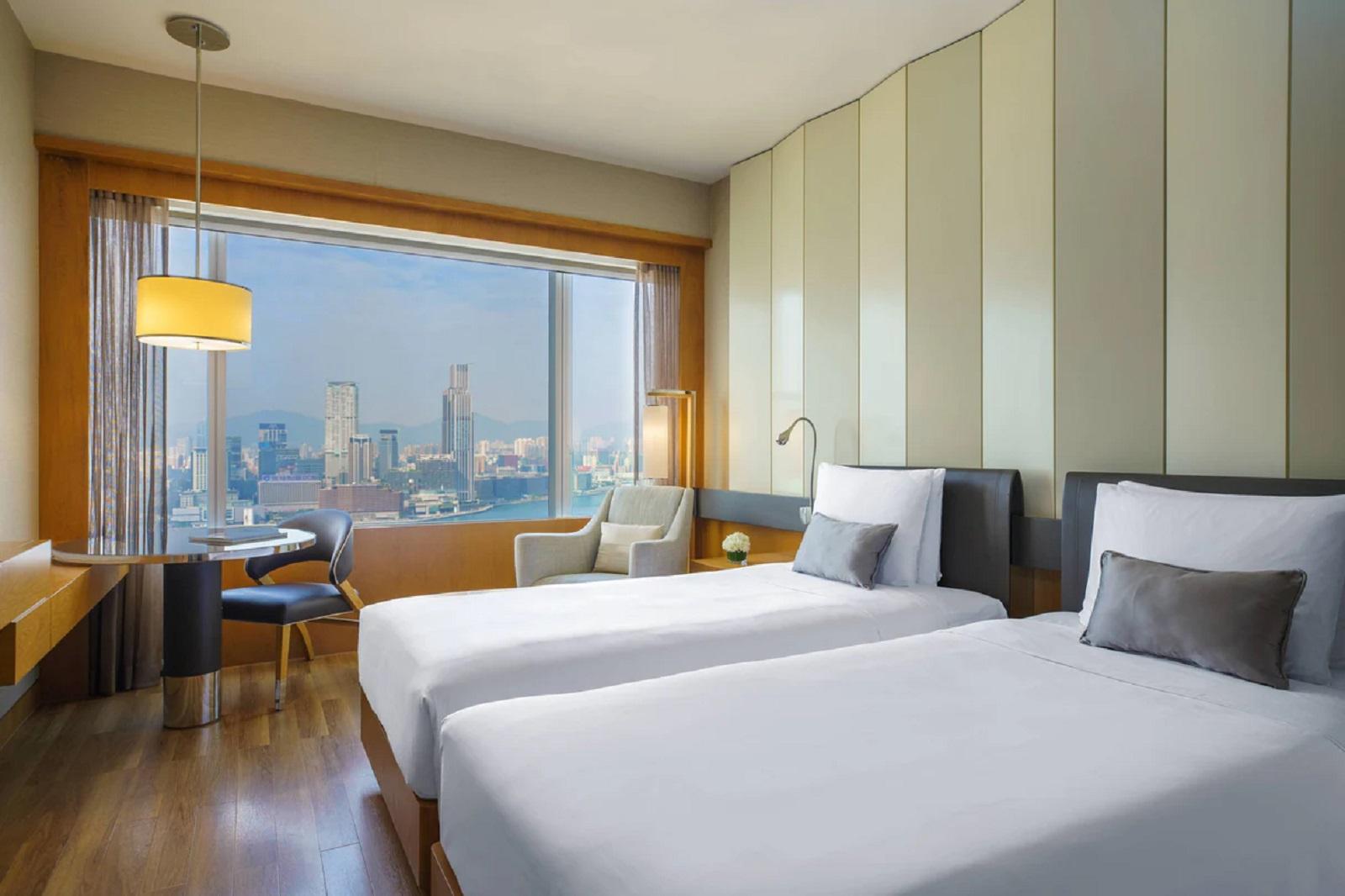 Renaissance Hong Kong Harbour View Hotel Twin Room